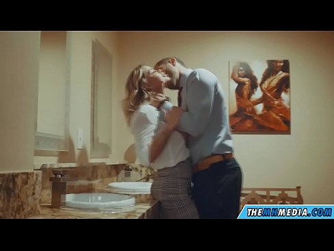 ❤️ Büyük memeli bir sarışın seni umumi tuvalette baştan çıkardığında ❤ Sürtükler bize %tr.killvs.top ❌